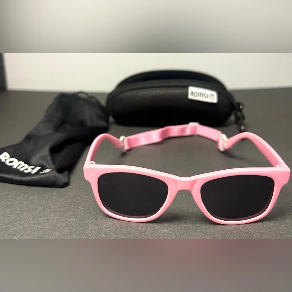 Roms Baby- Pink sunglasses with fabric pouch‎ and case, Pre- Owned